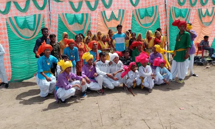 Parindeyy Dance Studio